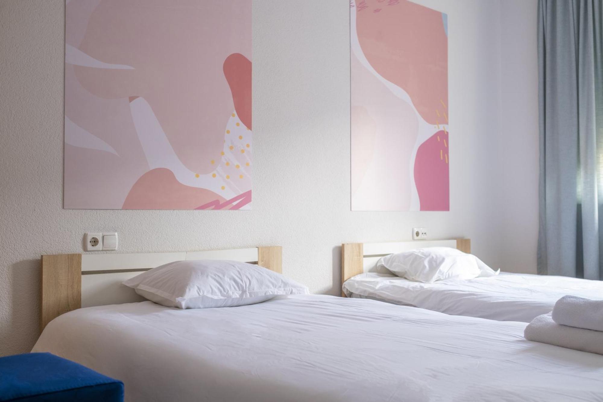 Mint Hotel Prizren Oda fotoğraf